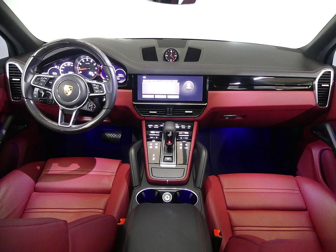 포르쉐 카이엔 3세대 3.0 플래티넘 에디션