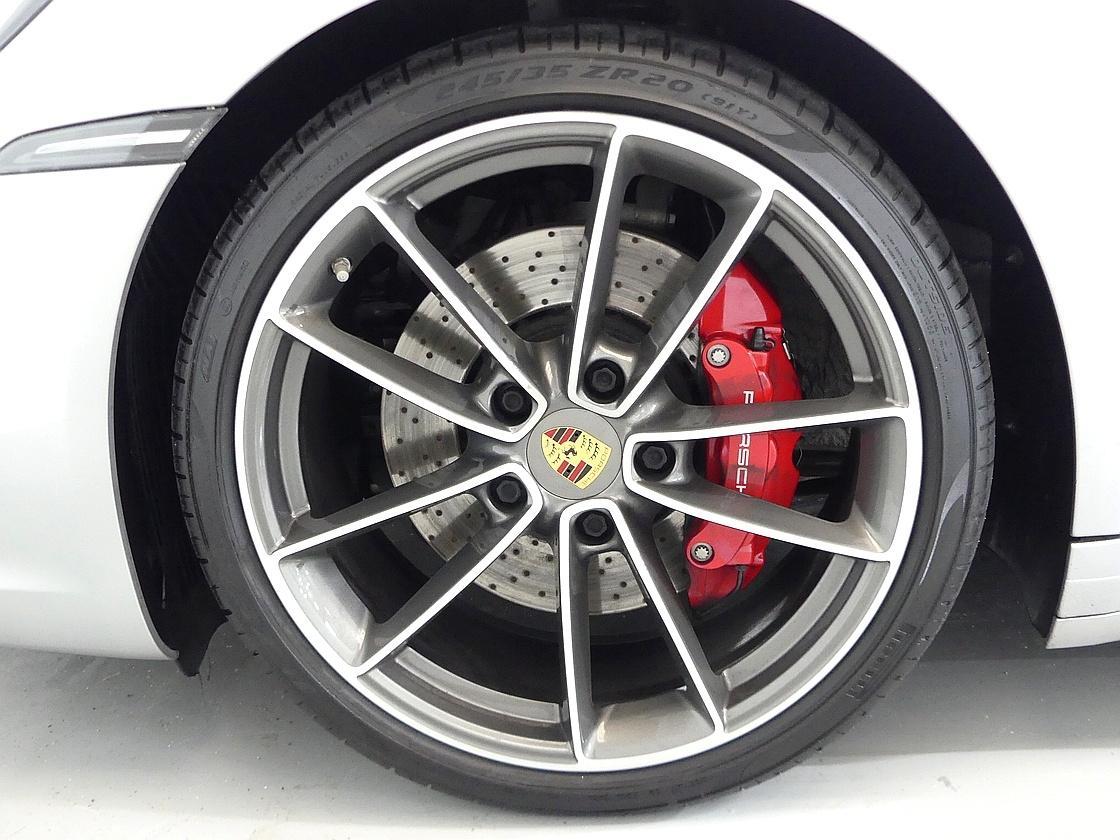 포르쉐 911 8세대 카레라 4S 카브리올레