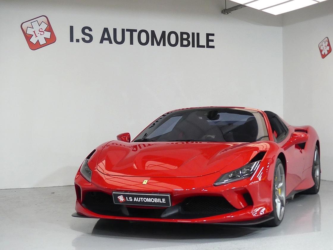 페라리 F8 스파이더 3.9 V8