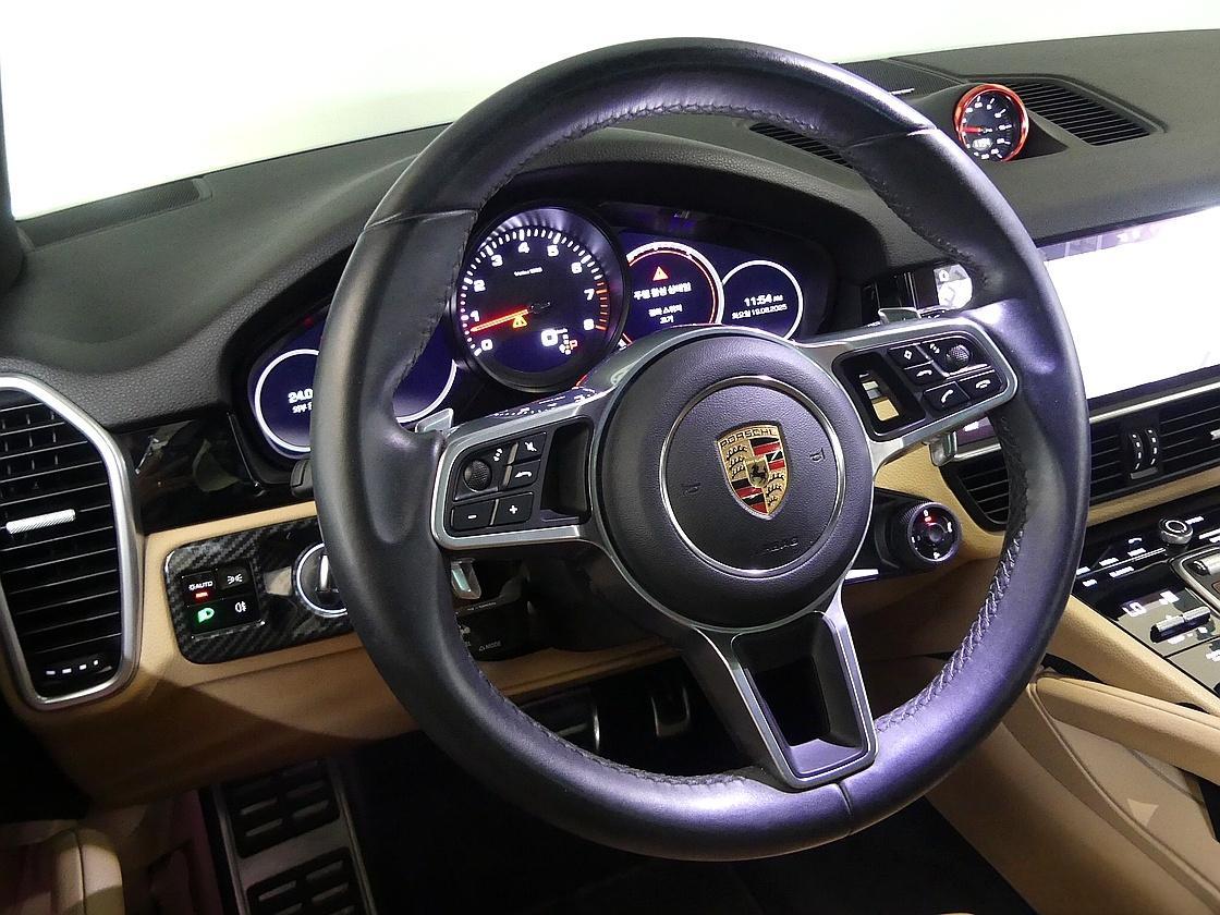 포르쉐 카이엔 3세대 3.0