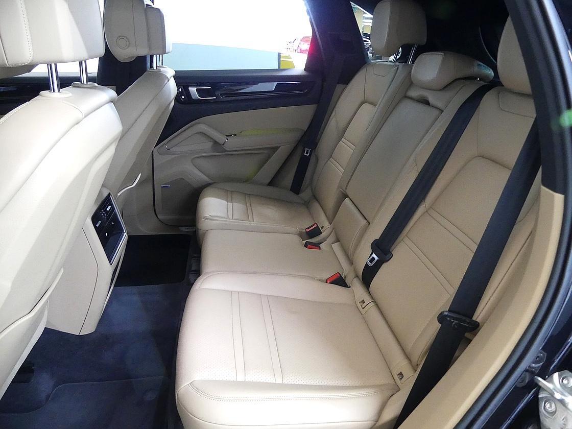 포르쉐 카이엔 3세대 3.0