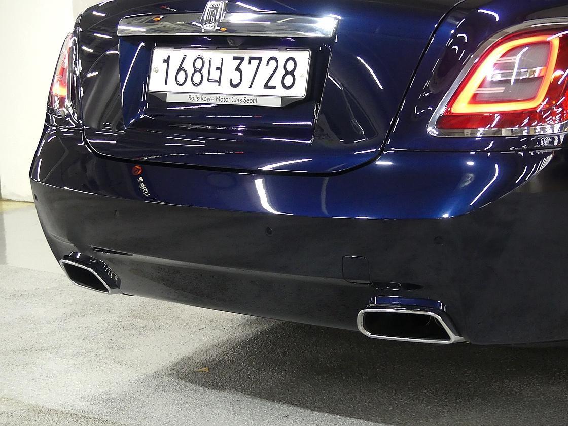 롤스로이스 고스트 2세대 6.7 V12 EWB