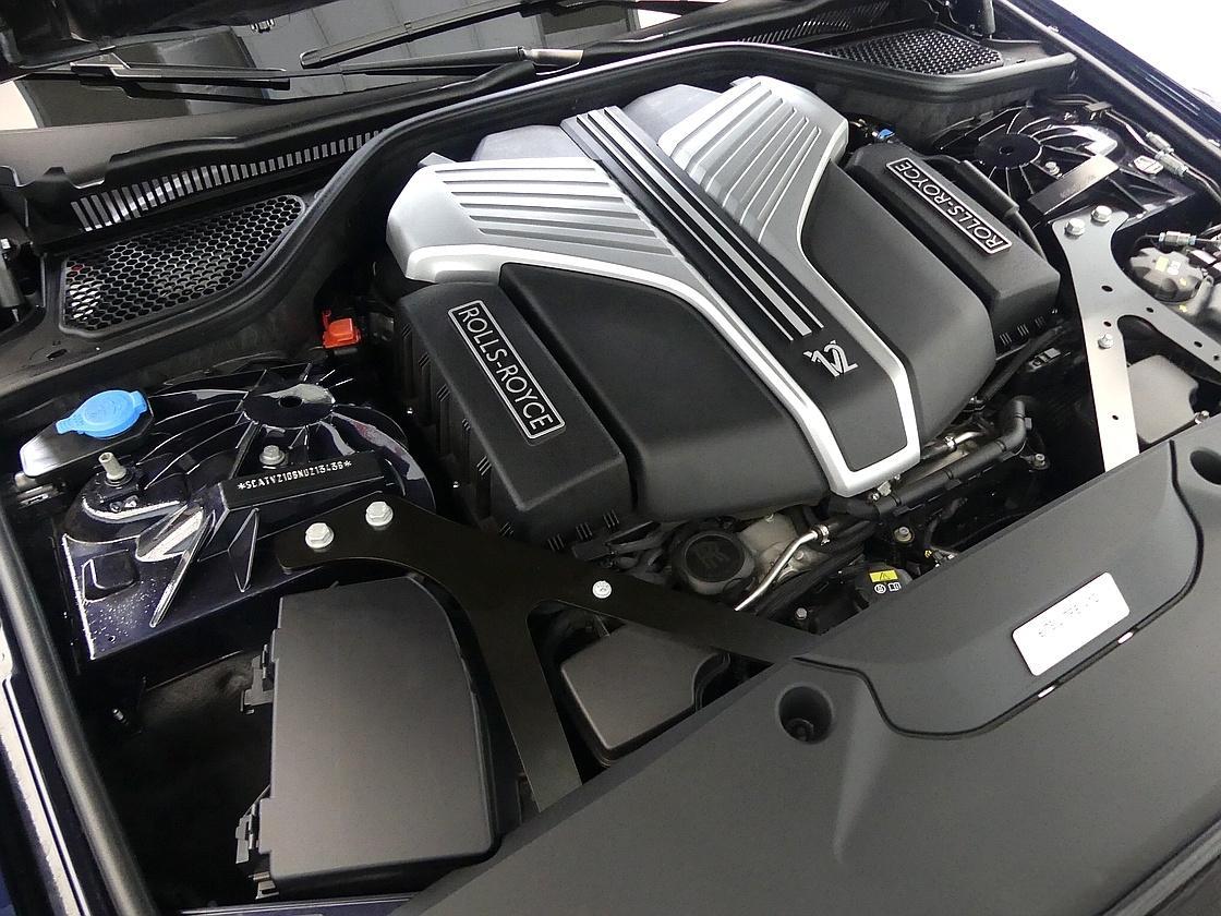 롤스로이스 고스트 2세대 6.7 V12 EWB