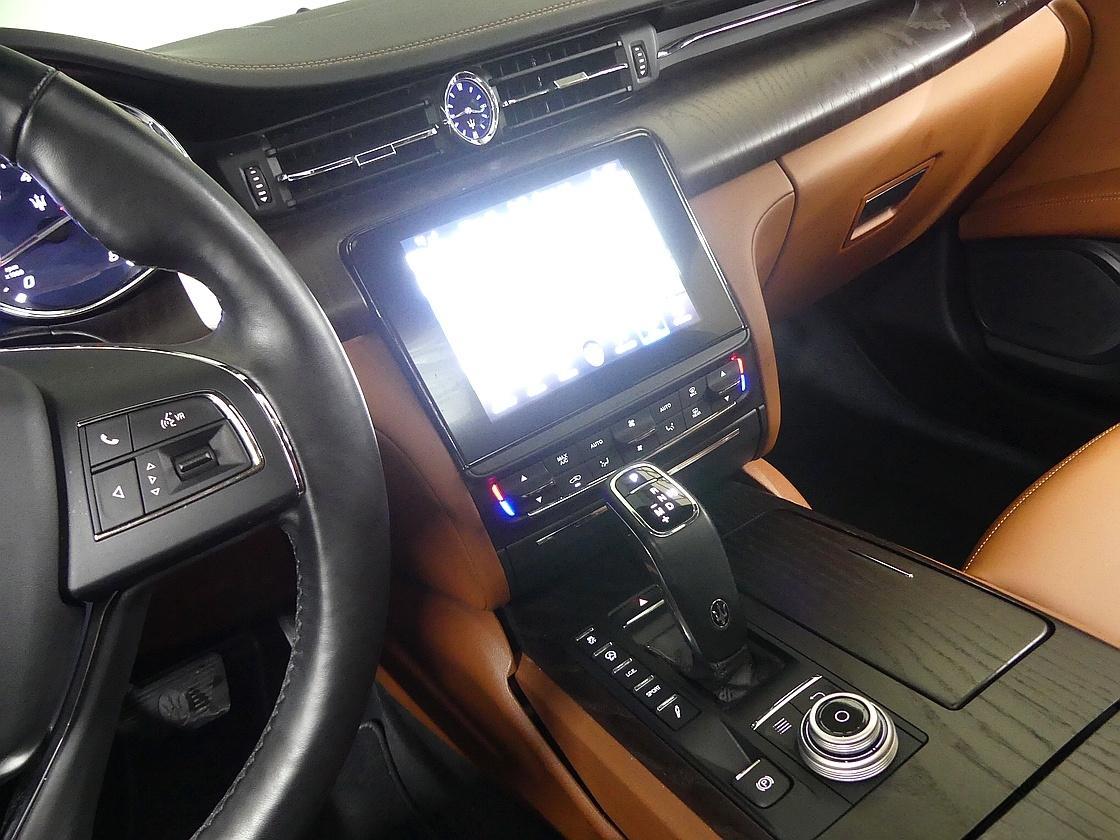 마세라티 콰트로포르테 6세대 3.0