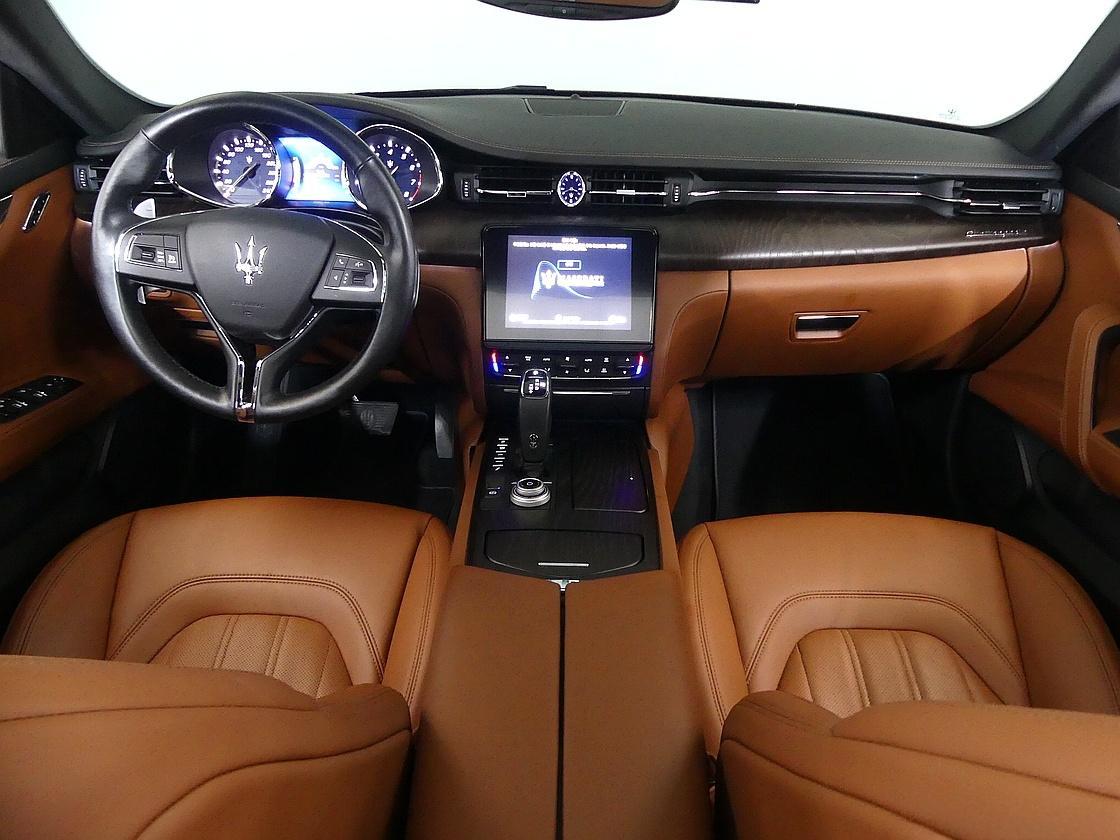 마세라티 콰트로포르테 6세대 3.0