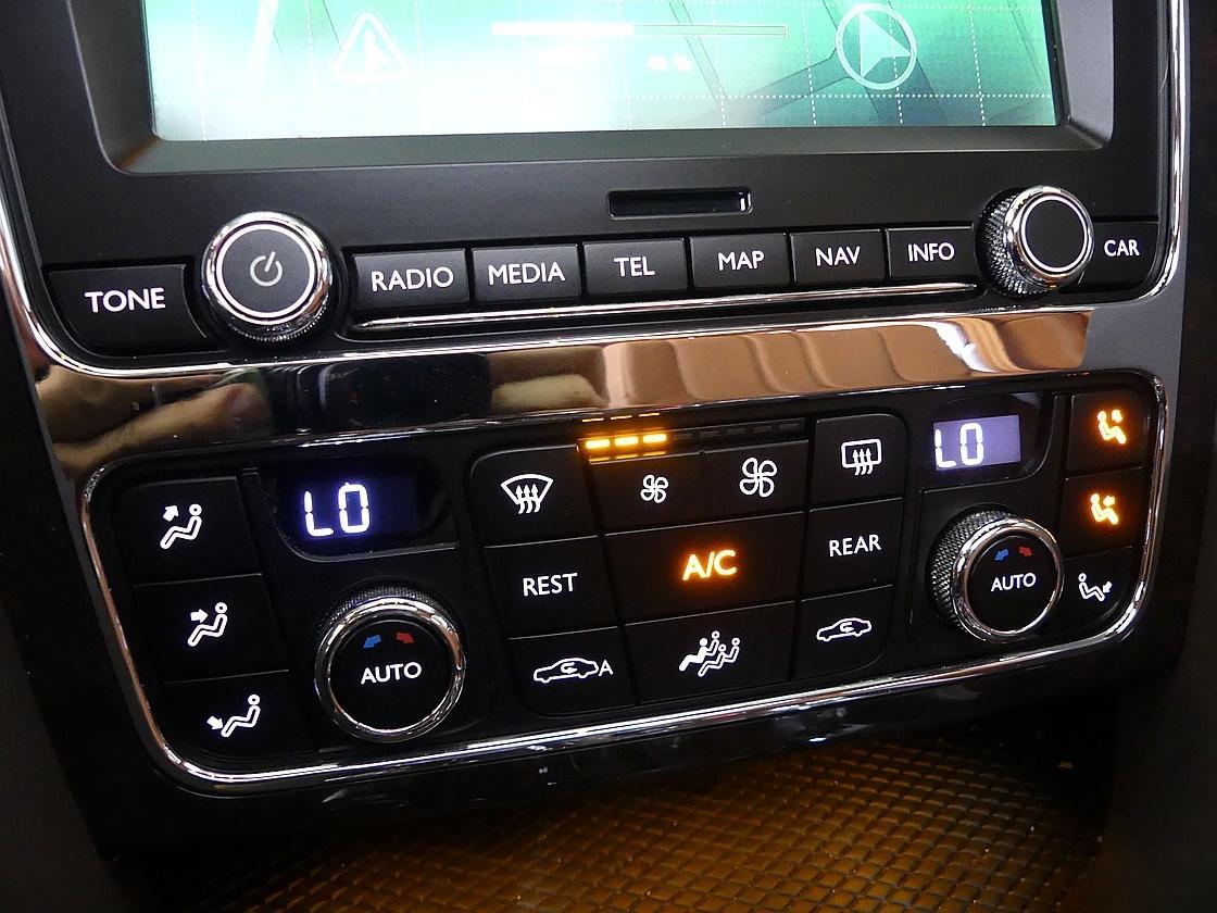 벤틀리 플라잉스퍼 2세대 4.0