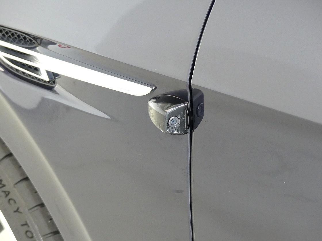 벤틀리 플라잉스퍼 2세대 4.0