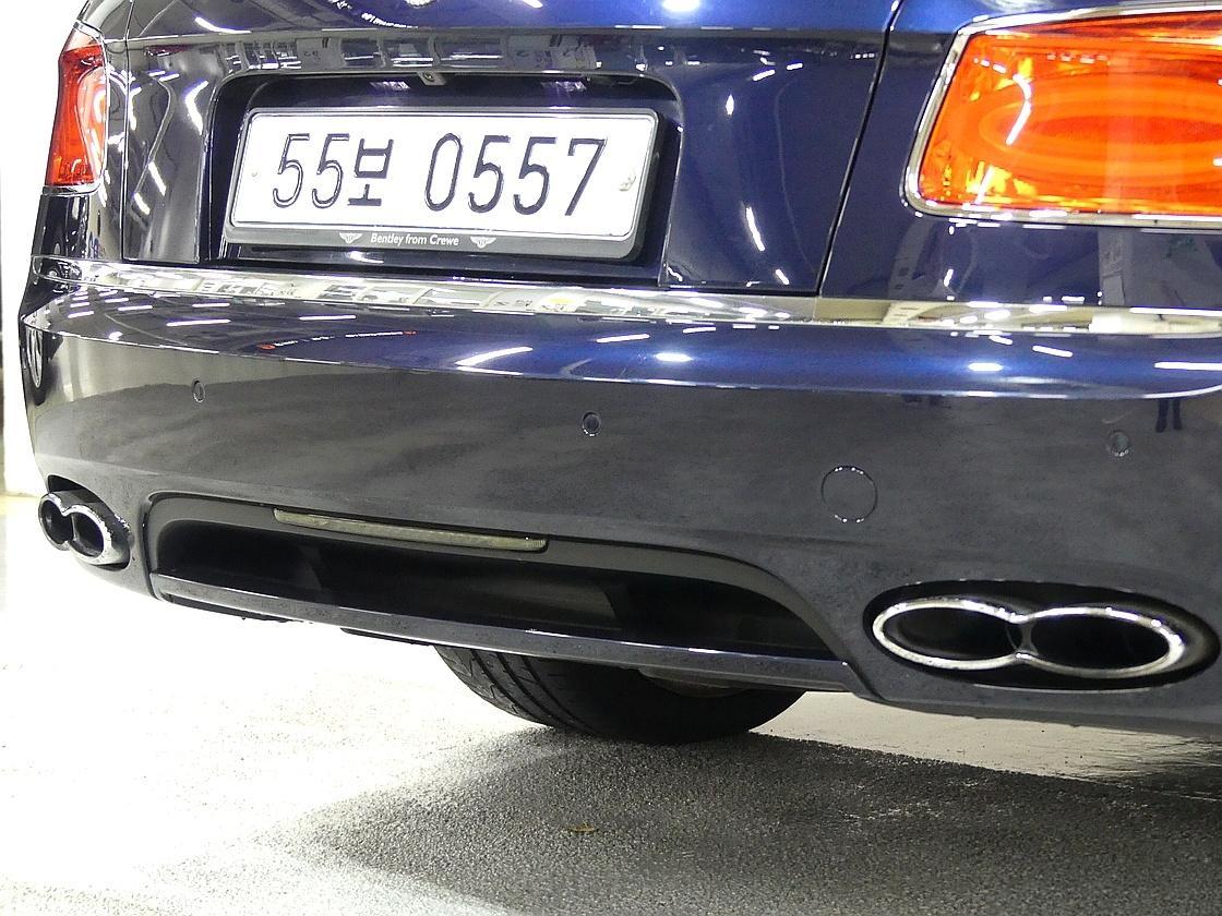 벤틀리 플라잉스퍼 2세대 4.0