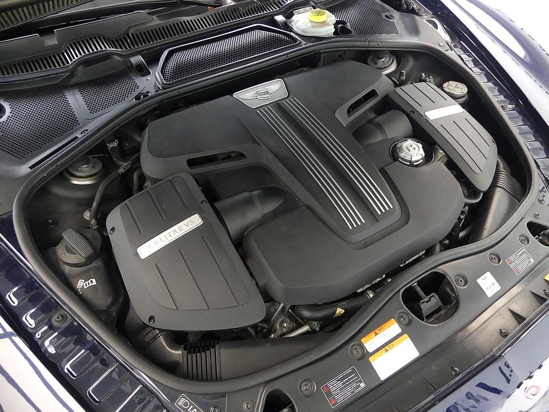 벤틀리 플라잉스퍼 2세대 4.0