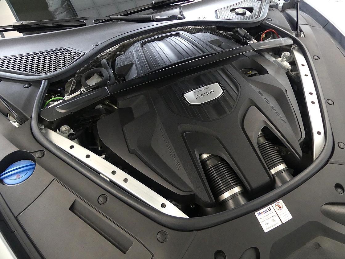 포르쉐 파나메라 2세대 2.9 4