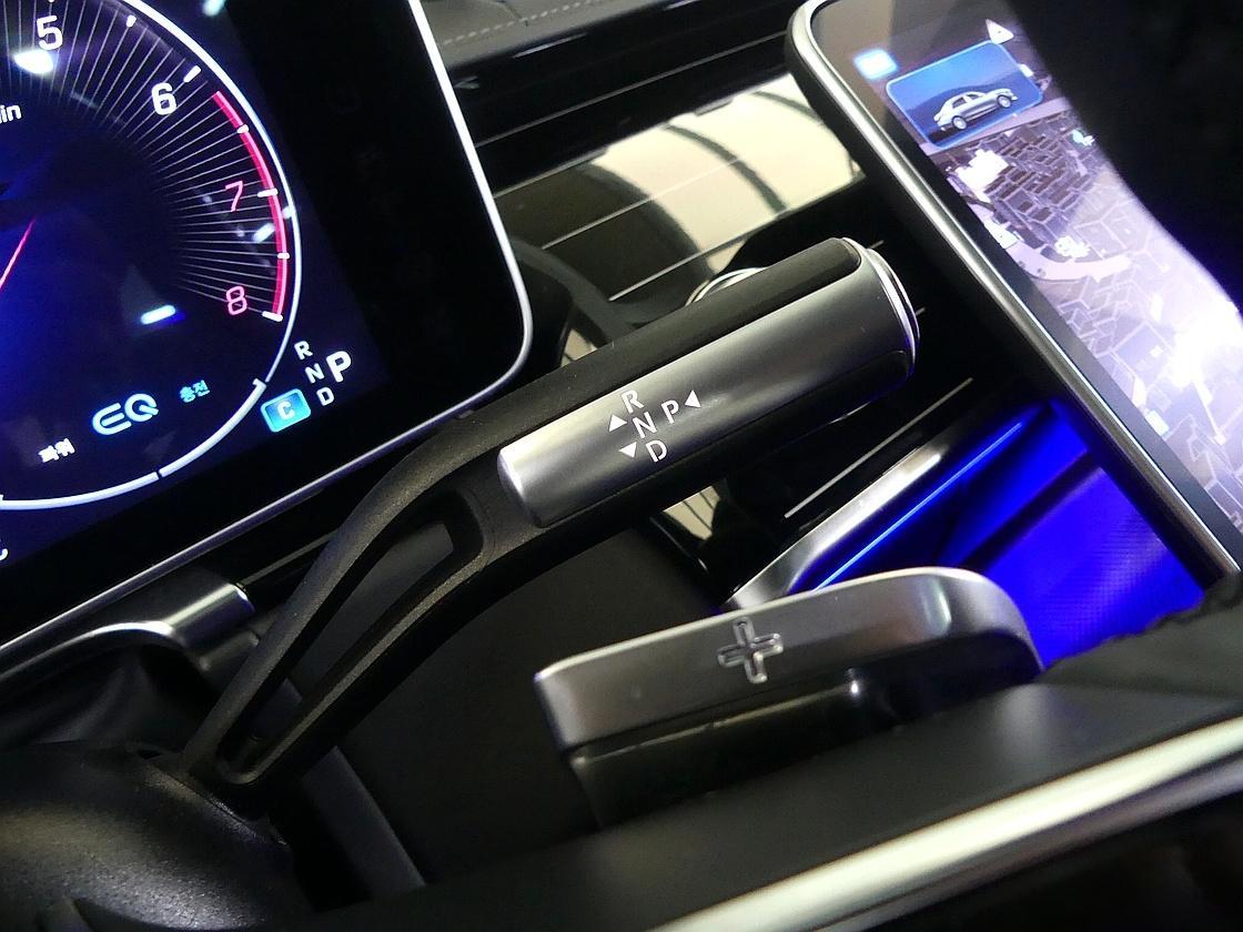 벤츠 마이바흐 2세대 S580 4매틱