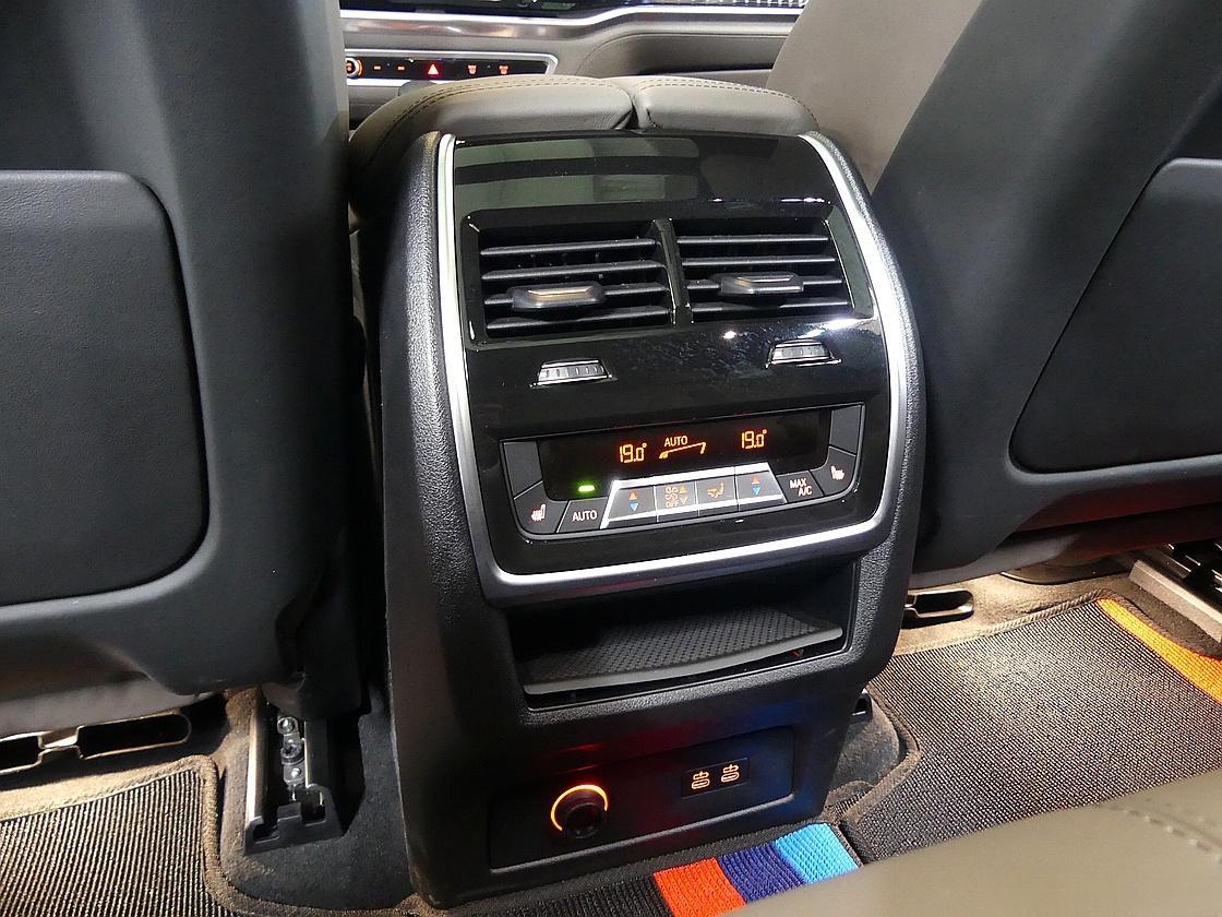 BMW X5 M 3세대 4.4 컴페티션