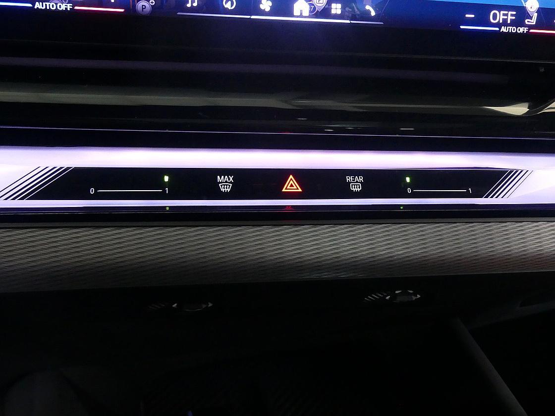 BMW 8세대 530i xDrive M 스포츠