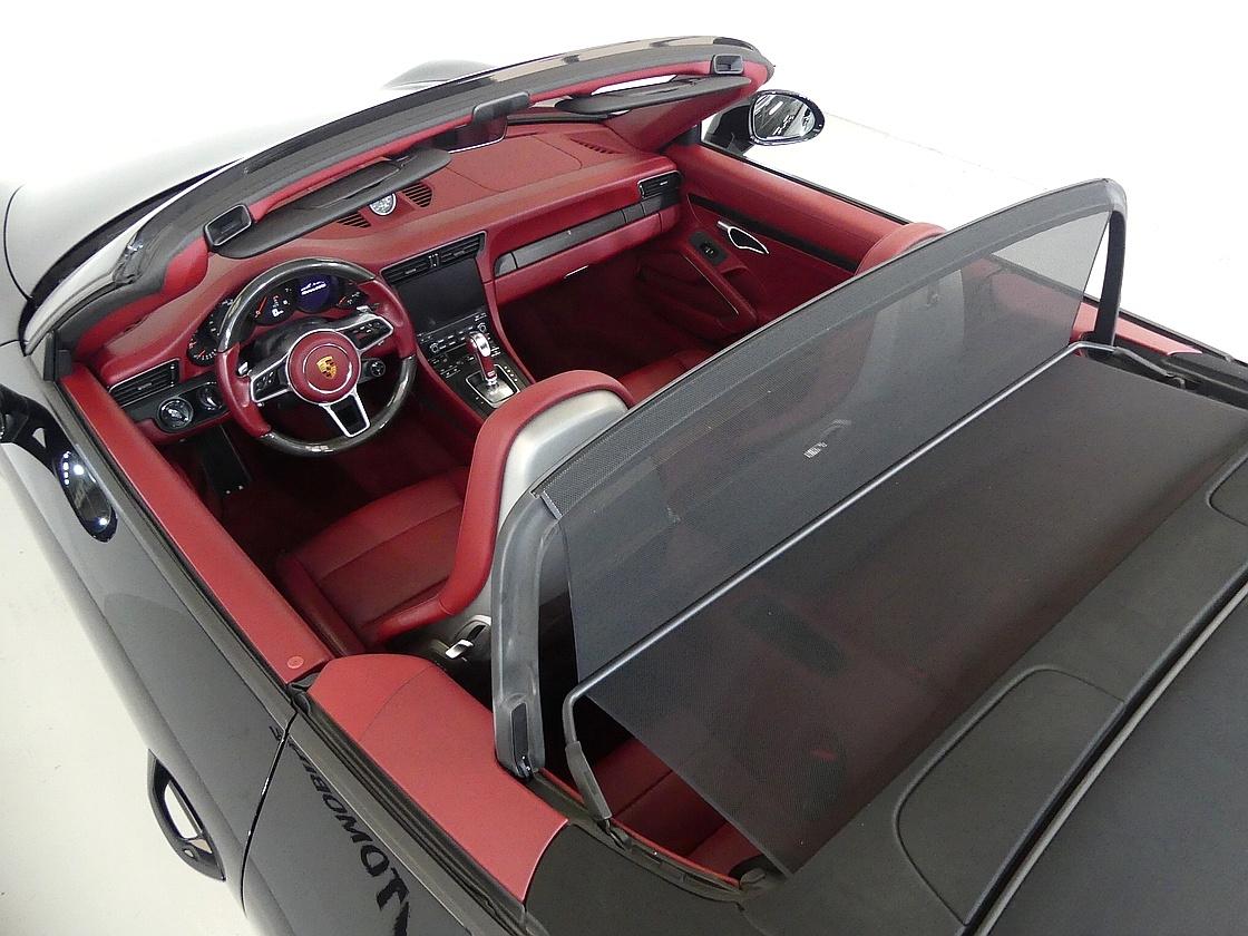 포르쉐 911 8세대 카레라 4 GTS 카브리올레