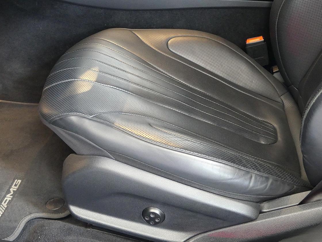 벤츠 3세대 CLS300 d AMG 라인