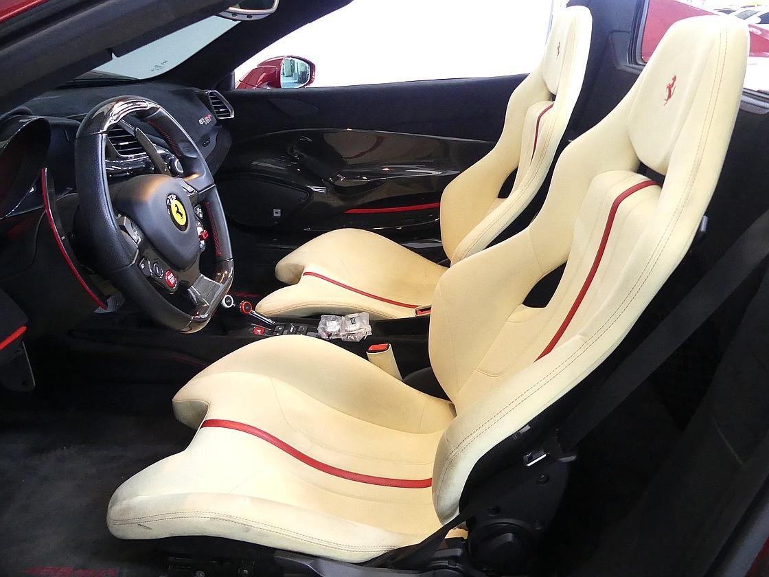 페라리 488 피스타 스파이더