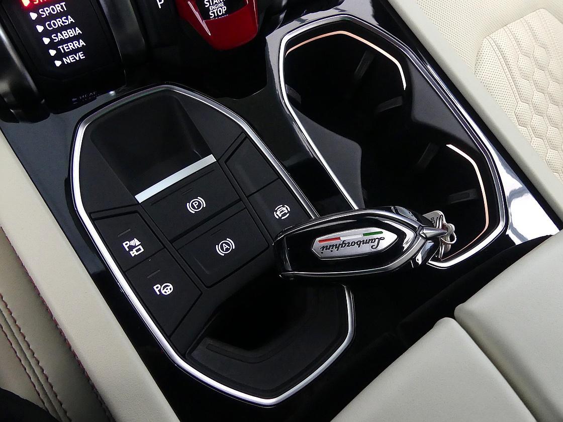 람보르기니 우루스 4.0 V8 S