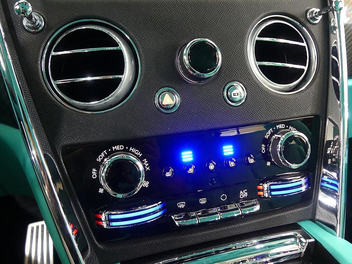 롤스로이스 컬리넌 6.7 V12