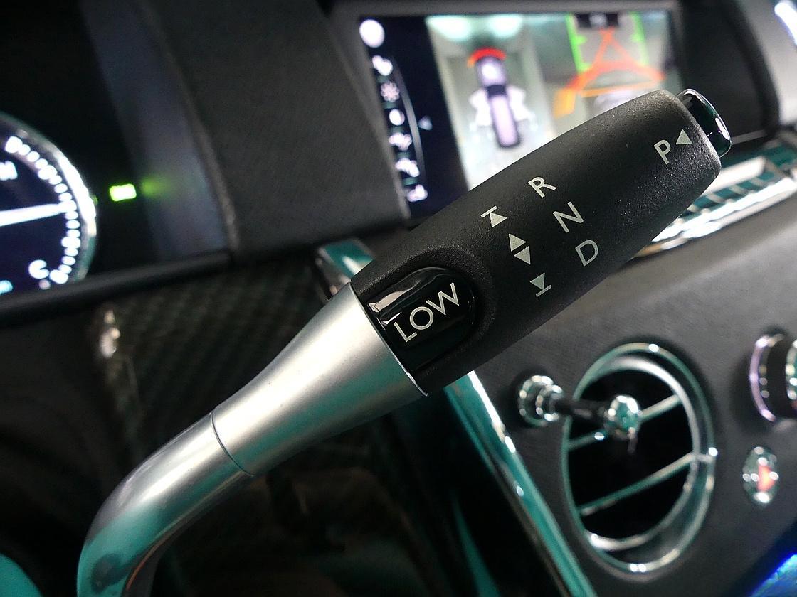 롤스로이스 컬리넌 6.7 V12