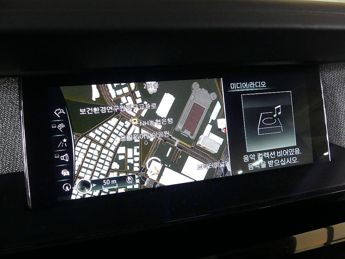 롤스로이스 팬텀 8세대 6.7 V12