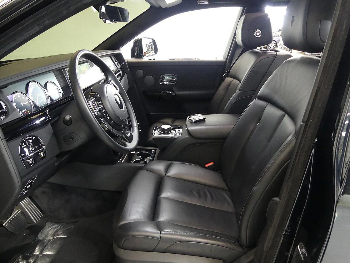 롤스로이스 팬텀 8세대 6.7 V12