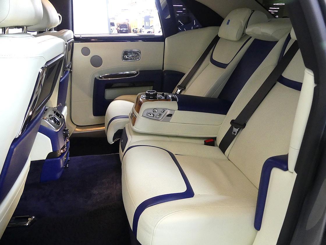 롤스로이스 고스트 1세대 시리즈2 6.6 V12