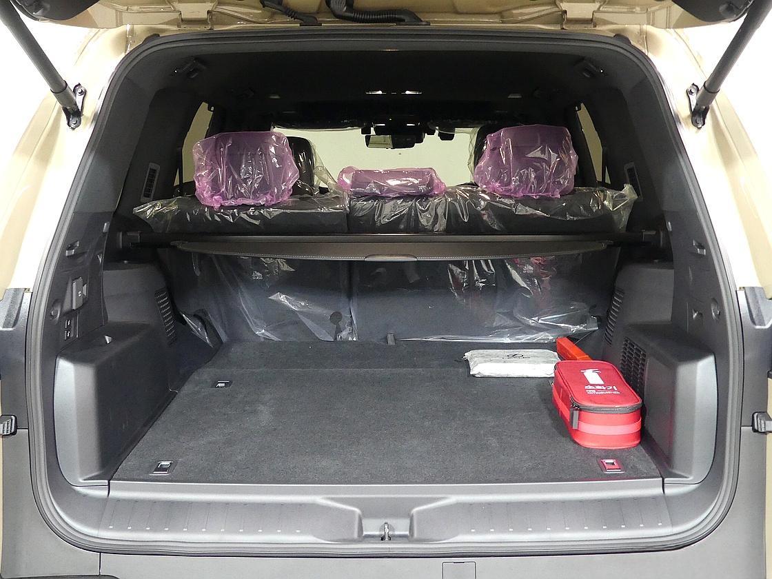 렉서스 LX 700h 오버트레일