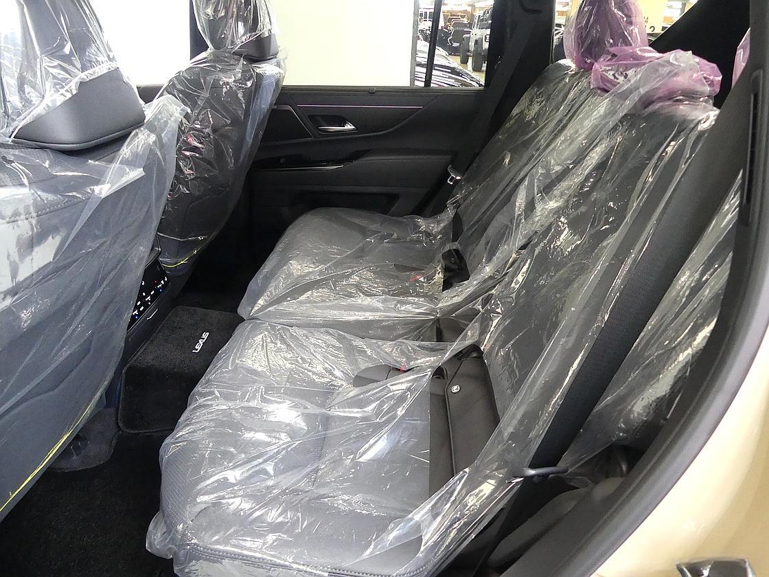 렉서스 LX 700h 오버트레일