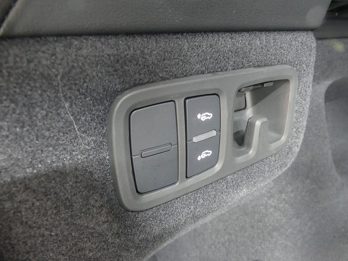 람보르기니 우루스 4.0 V8 S