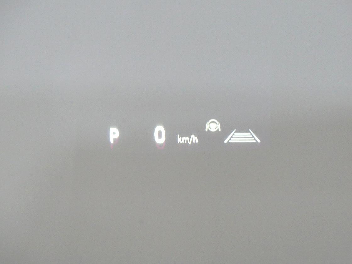 토요타 알파드 2.5 HEV AWD