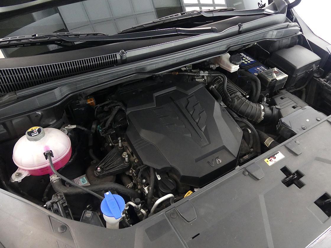 에스모터스 카니발 하이리무진 벤테일러