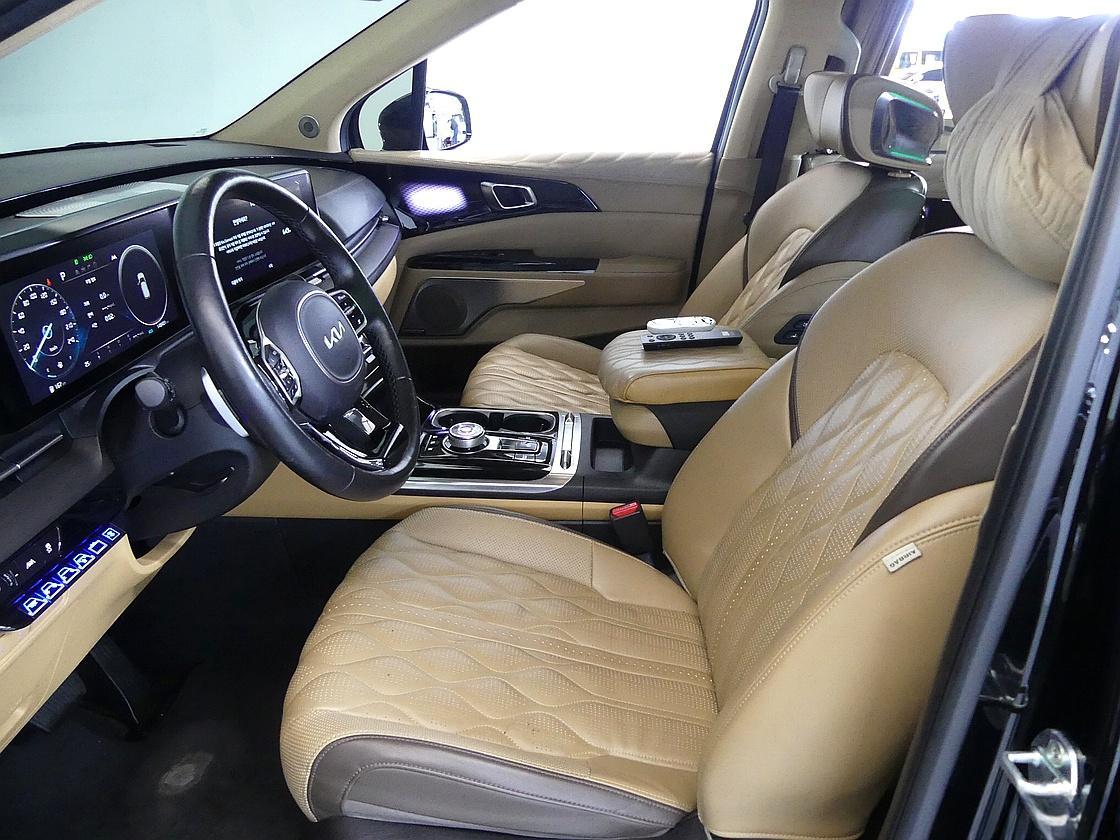 에스모터스 카니발 하이리무진 벤테일러