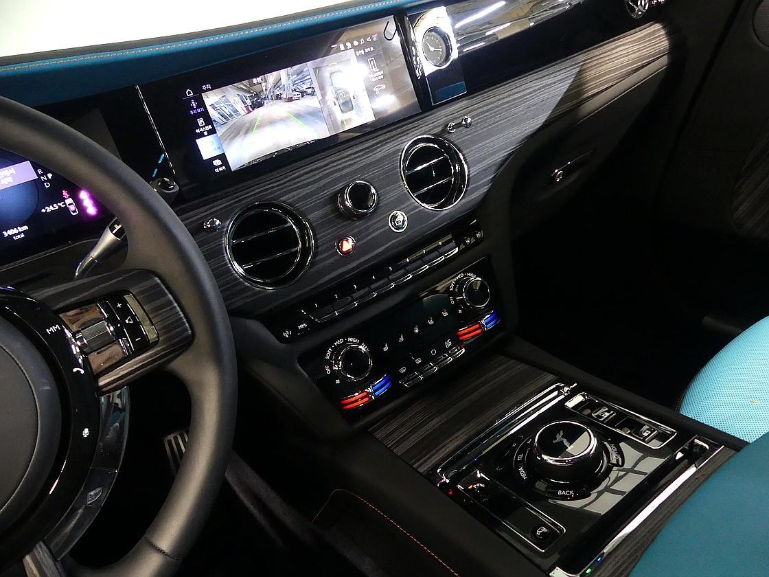 롤스로이스 스펙터