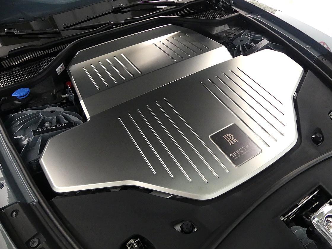 롤스로이스 스펙터