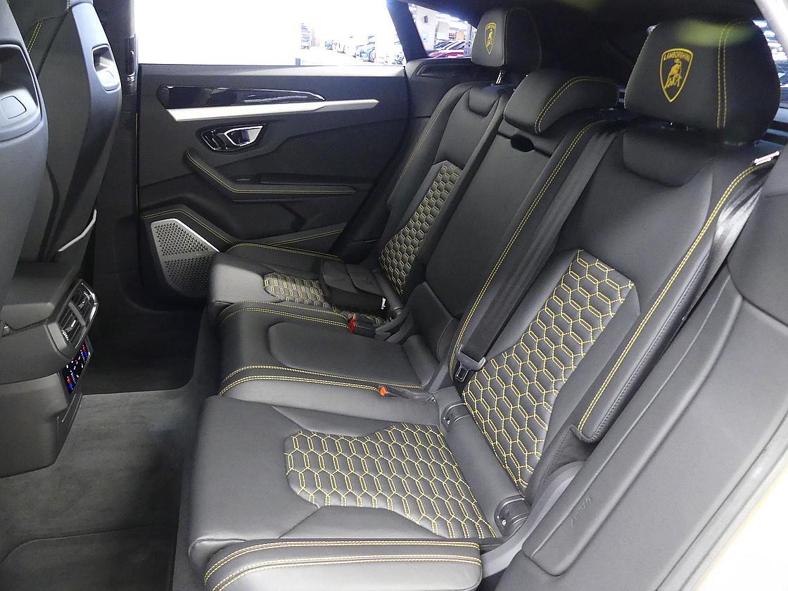 람보르기니 우루스 4.0 V8