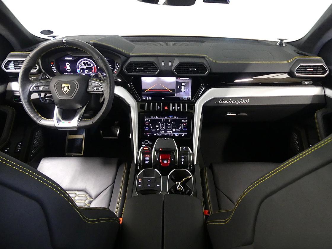 람보르기니 우루스 4.0 V8