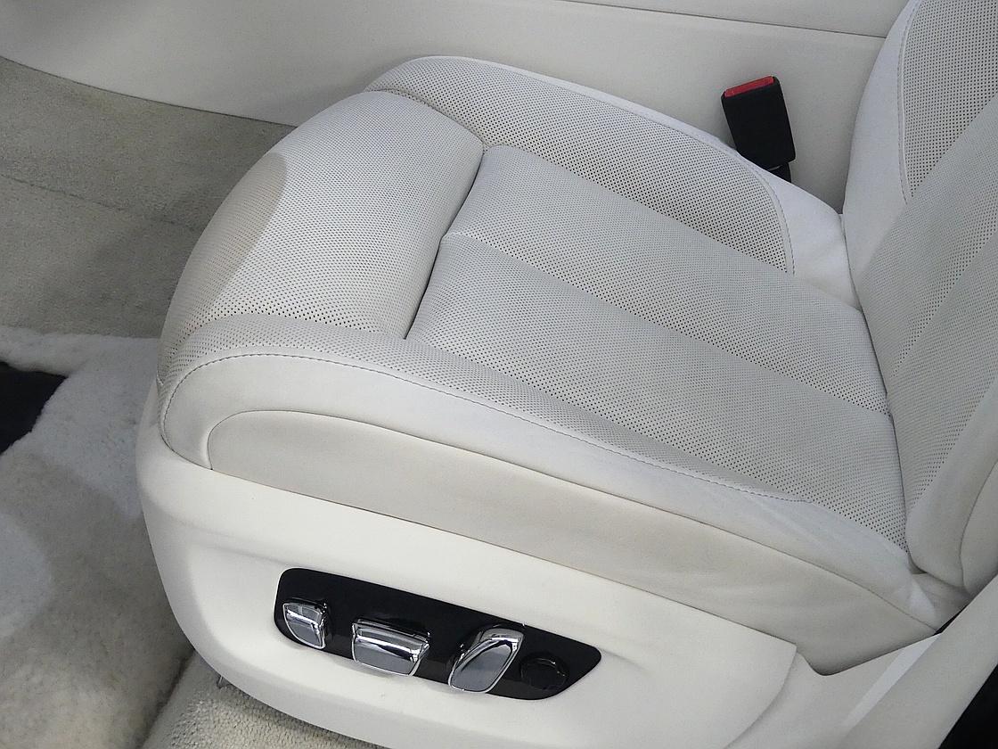 롤스로이스 컬리넌 6.7 V12