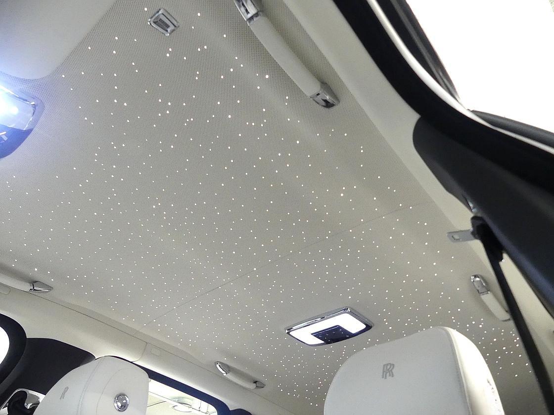 롤스로이스 컬리넌 6.7 V12