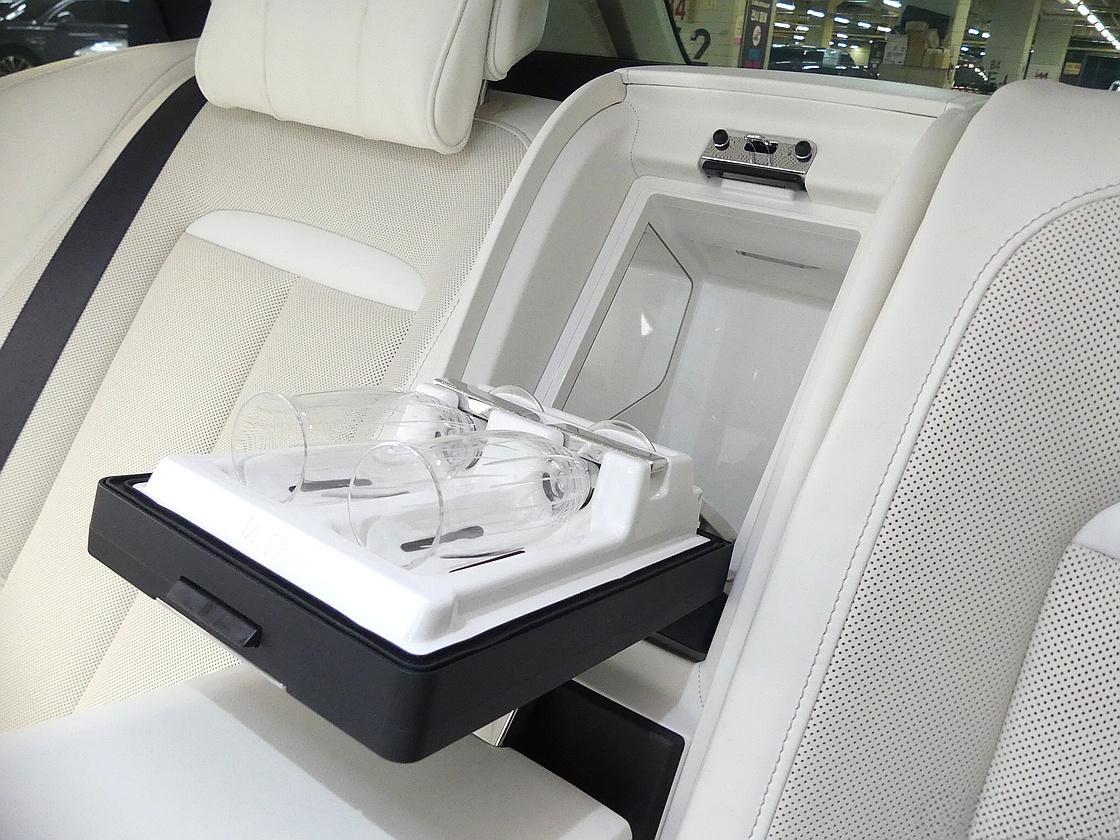 롤스로이스 컬리넌 6.7 V12