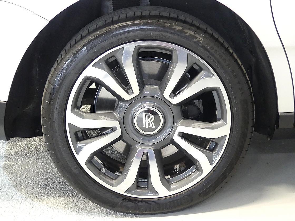 롤스로이스 컬리넌 6.7 V12