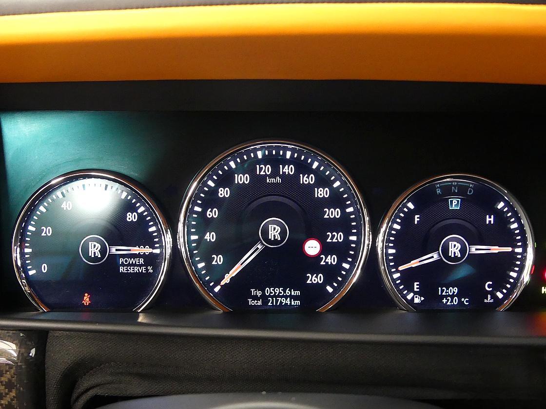 롤스로이스 컬리넌 6.7 V12 블랙 배지