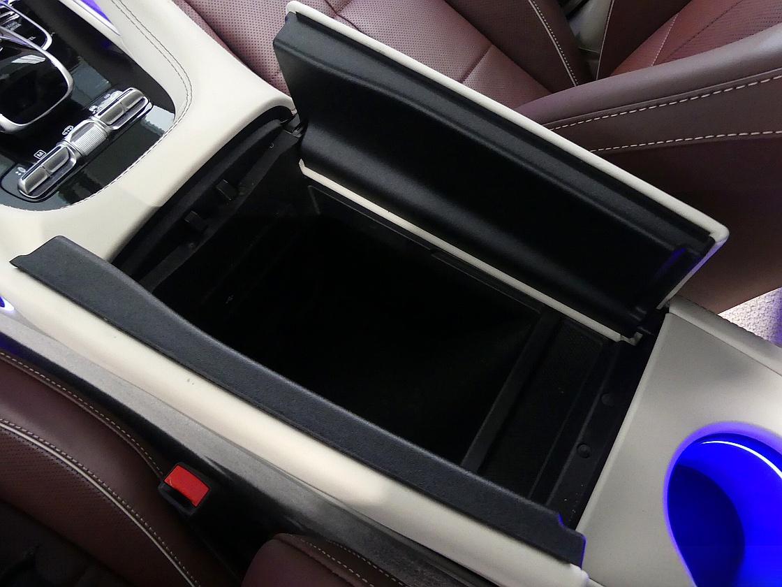 벤츠 마이바흐 GLS 600 4매틱 마누팍투어