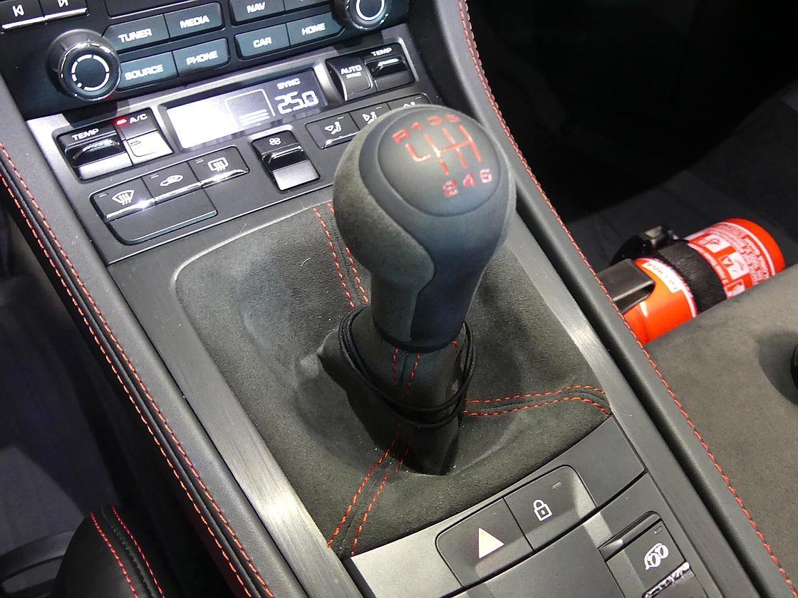 포르쉐 718 카이맨 4.0 GT4 스포츠컵 에디션