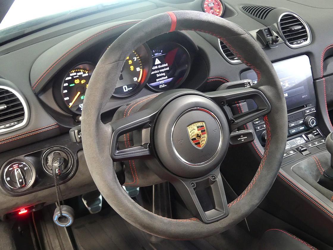 포르쉐 718 카이맨 4.0 GT4 스포츠컵 에디션