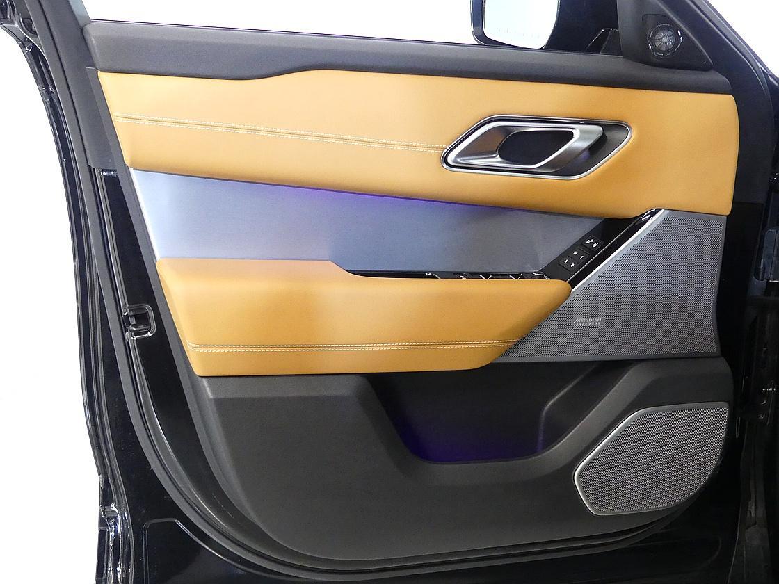 랜드로버 레인지로버 벨라 3.0 D300 R-다이나믹 HSE