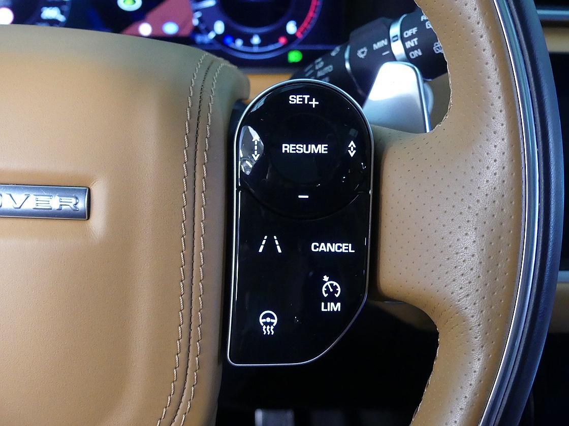 랜드로버 레인지로버 벨라 3.0 D300 R-다이나믹 HSE