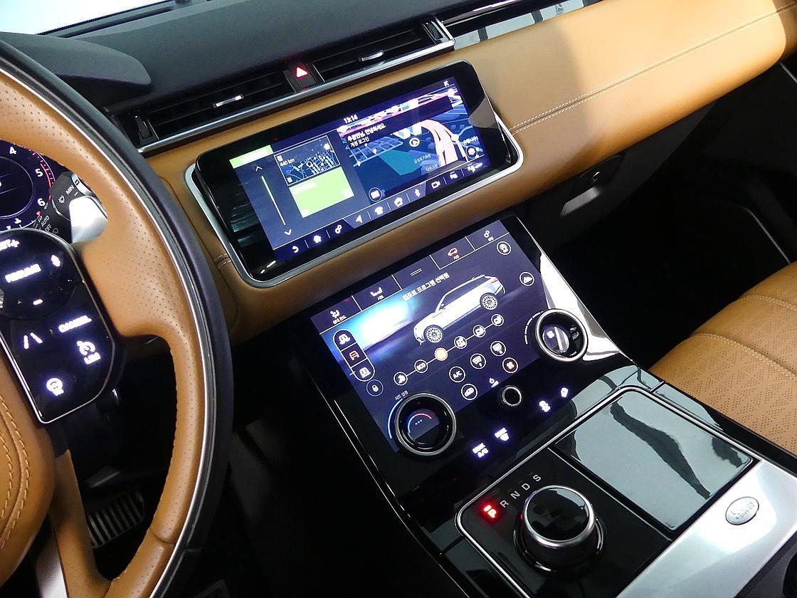 랜드로버 레인지로버 벨라 3.0 D300 R-다이나믹 HSE