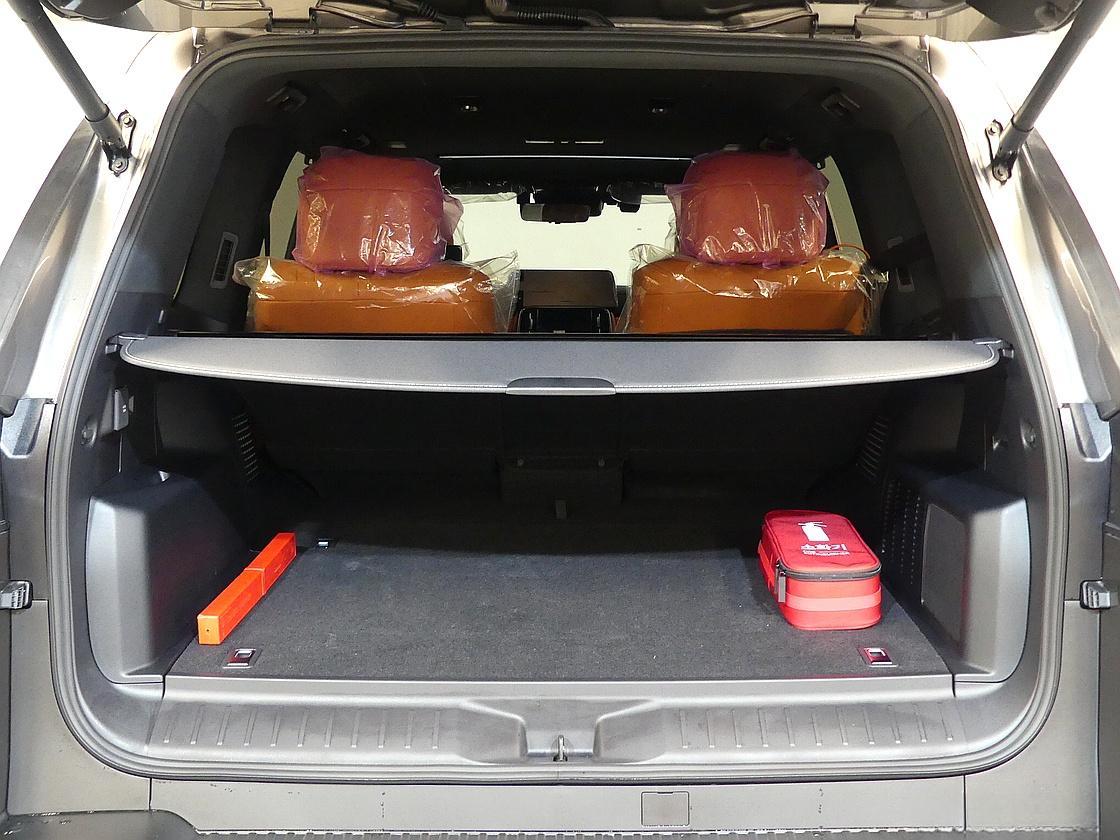 렉서스LX700h VIP SEAT