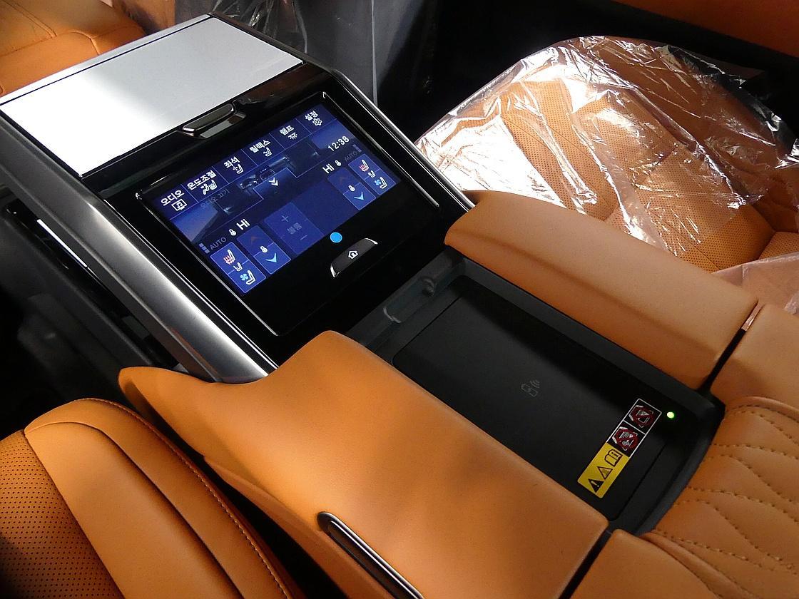 렉서스LX700h VIP SEAT