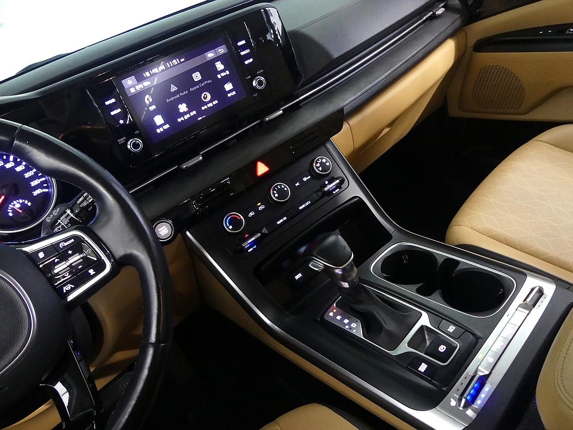 기아 카니발2.2디젤9인승 프레스티지